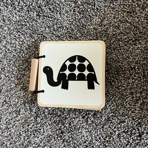 Lovevery Wooden Book From The Looker Play Kit